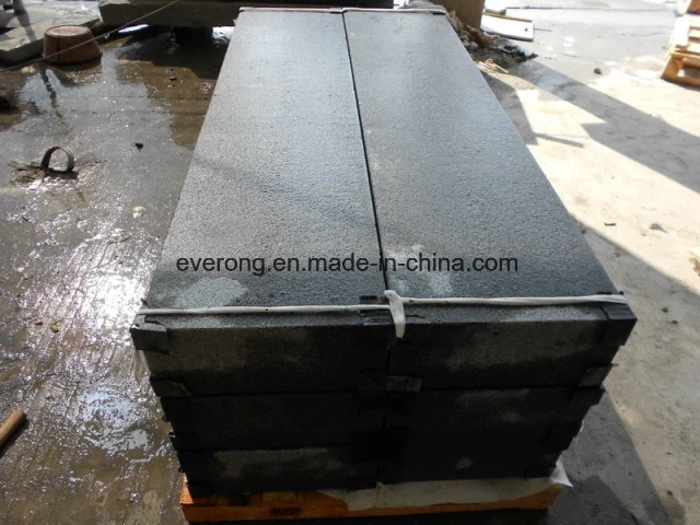 G654 China Dark Grey Granite Kerbstone Padang Black Flamed Steps for Path